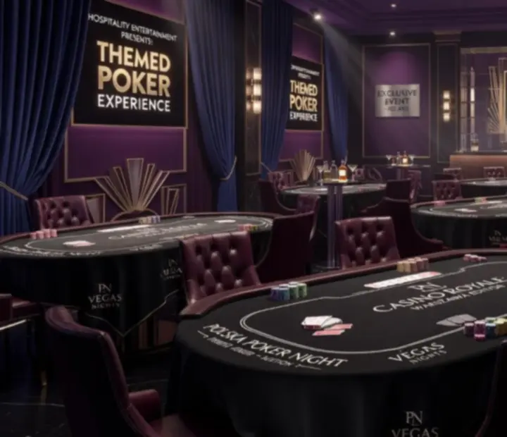 Wieczór tematyczny z dekoracjami Las Vegas Night i nastrojowym oświetleniem przy stołach pokerowych.